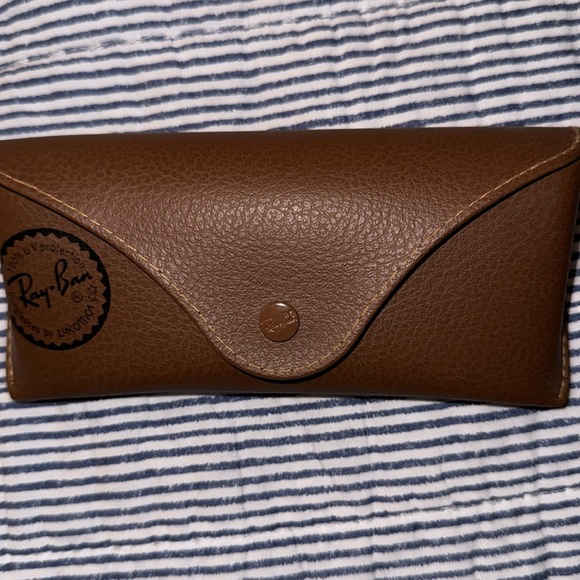 RayBans aviator polarized shades - Picture 2 of 4